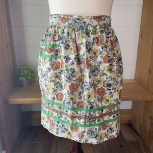 Vintage Floral Cotton Print Half Hostess Cooking Apron Green Trim with Pocket